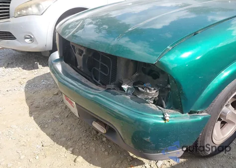 1999 GMC Sonoma Sls z USA, uszkodzony, nr VIN 1GTCS1941X8509688